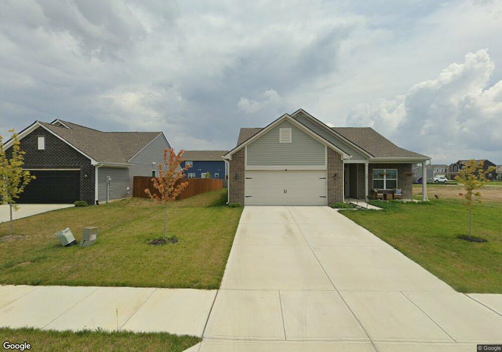 949 Aurora Ln, Franklin, IN 46131 - photo 1