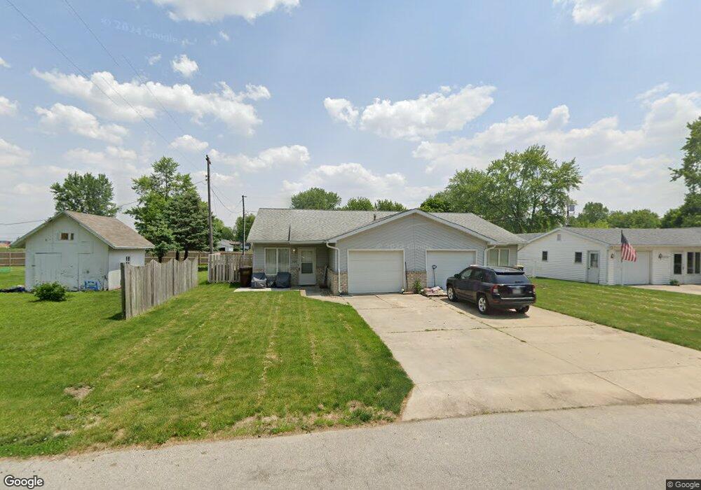 904 N Melching Dr, Ossian, IN 46777 - photo 1