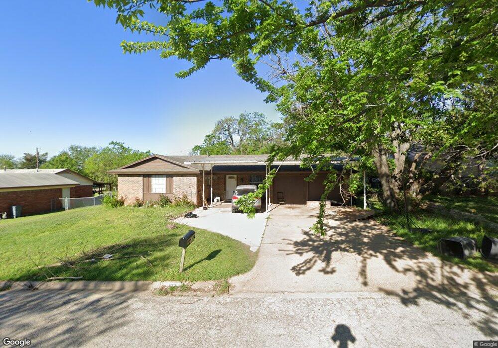 403 Hogle St, Weatherford, TX 76086 - photo 1