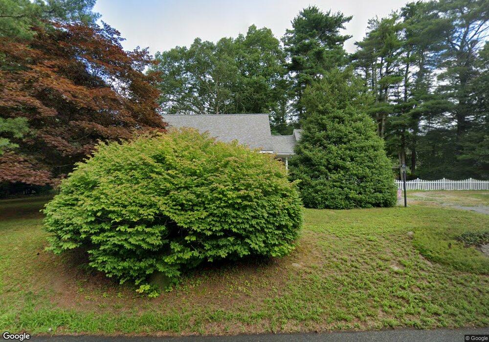 2 Acorn Ln, Mattapoisett, MA 02739 - photo 1