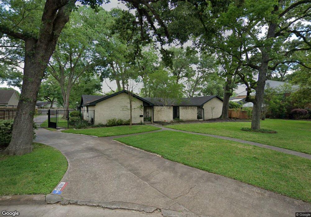 5006 Happy Hollow St, Houston, TX 77018 - photo 1