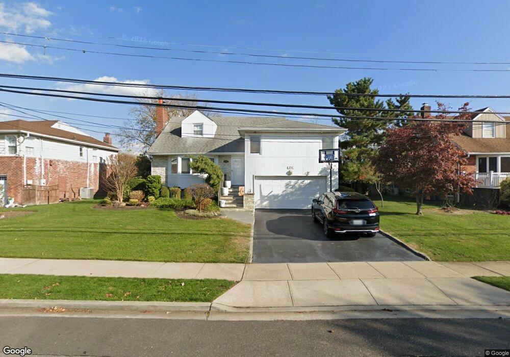 3247 Judith Ln, Oceanside, NY 11572 - photo 1