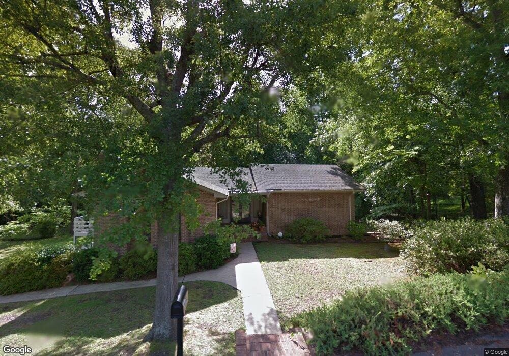 114 Pompton Dr, Fayetteville, NC 28314 - photo 1