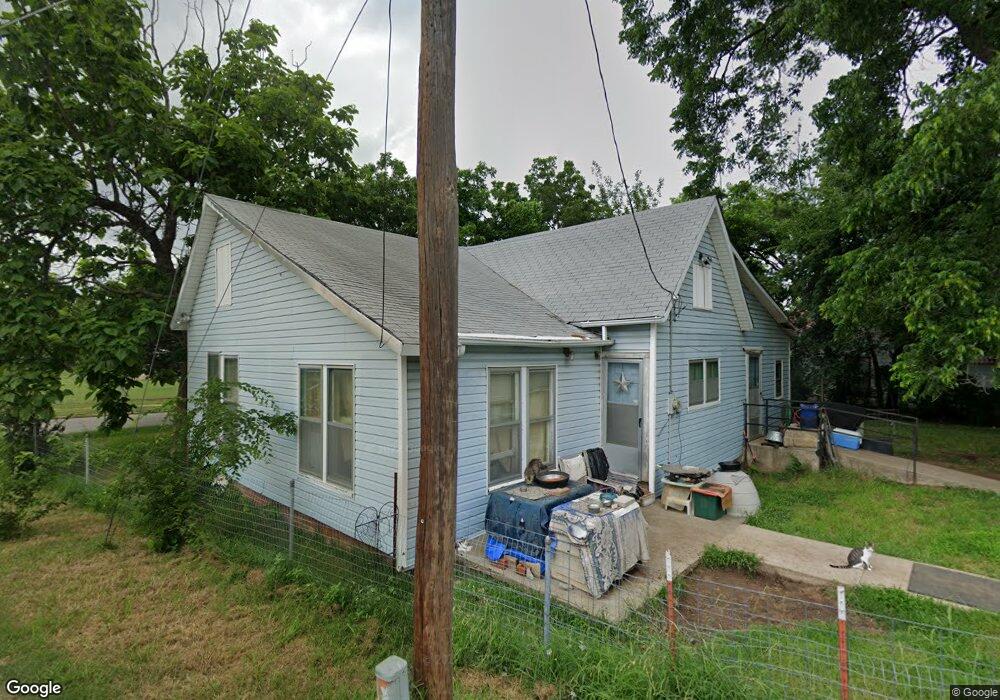 222 C St SE, Ardmore, OK 73401 - photo 1