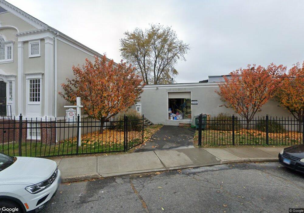 55 Randall Ave unit 2, Bridgeport, CT 06606 - photo 1