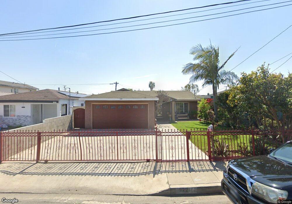 922 W Elm St, Compton, CA 90220 - photo 1
