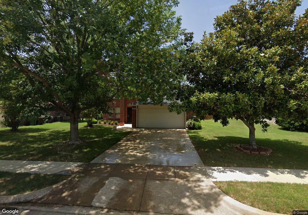 8804 Glen Falls Ln, Denton, TX 76210 - photo 1