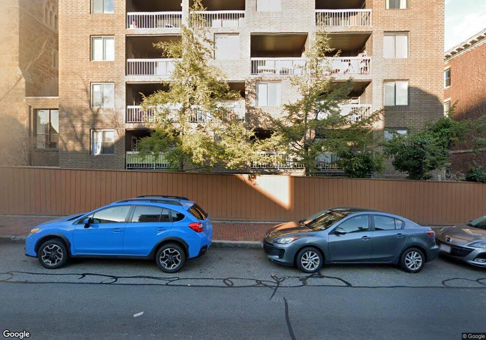 321 Harvard St unit 303, Cambridge, MA 02139 - photo 1