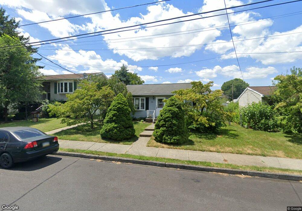 828 S Front St unit 830, Allentown, PA 18103 - photo 1