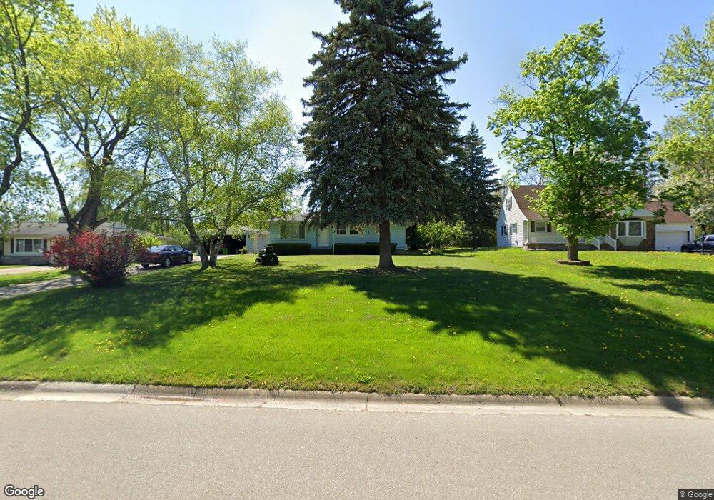 2410 Tandy Dr, Flint, MI 48532 - photo 1