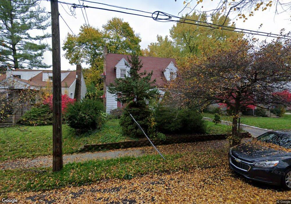 613 E Willard Ave, Lansing, MI 48910 - photo 1