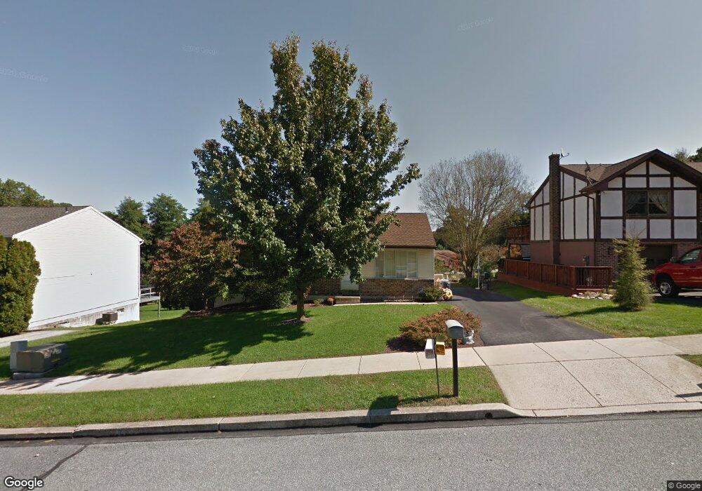 610 Grove Ave, Mohnton, PA 19540 - photo 1