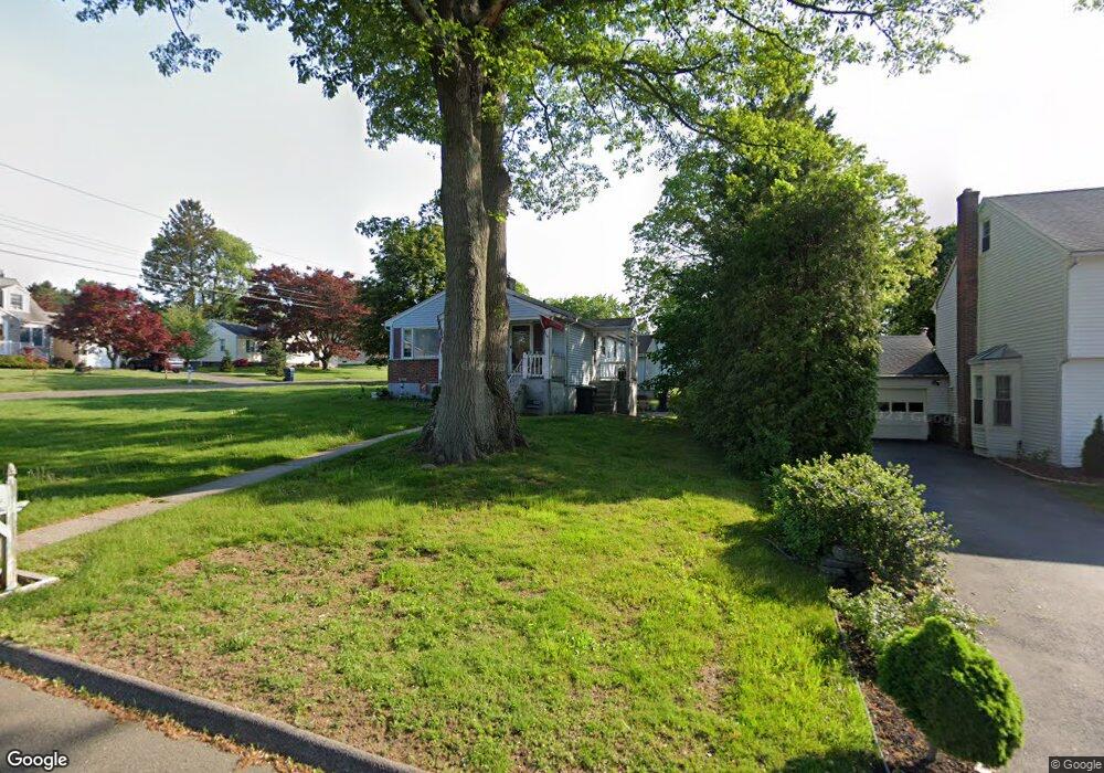 12 Scott Ln, Trumbull, CT 06611 - photo 1