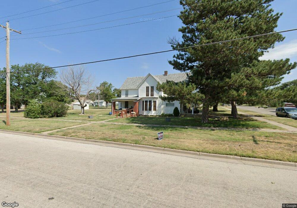 301 N 7th St, Wakeeney, KS 67672 - photo 1