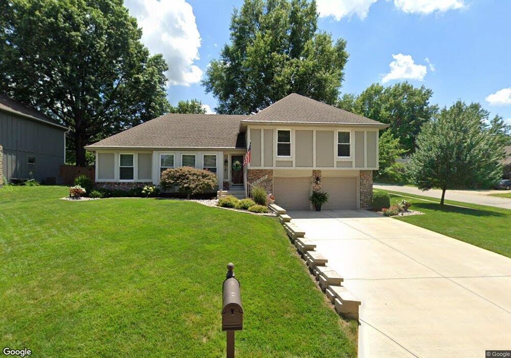 12017 W 74th St, Shawnee, KS 66216 - photo 1