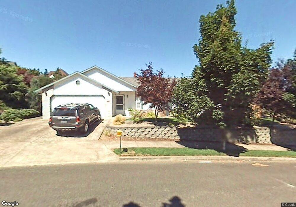 101 SW 16th Ct, Troutdale, OR 97060 - photo 1