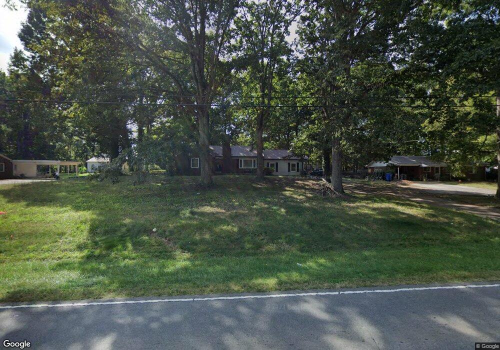 390 Mocksville Hwy, Statesville, NC 28625 - photo 1