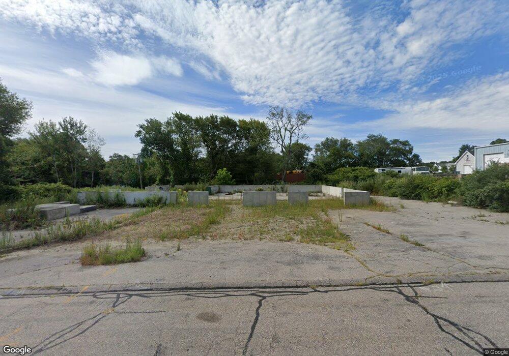 2 Celestial Dr, Narragansett, RI 02882 - photo 1