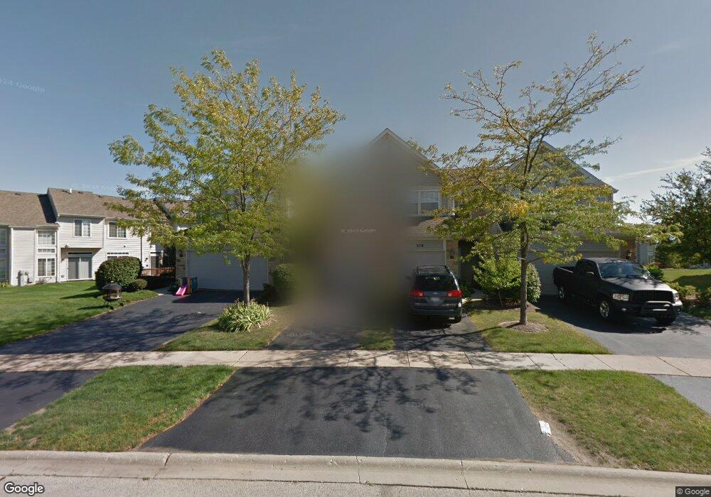 980 Mesa Dr, Lake In the Hills, IL 60156 - photo 1