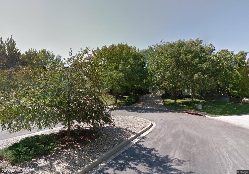 14940 Rhodes Cir, Lenexa, KS 66215 - photo 1