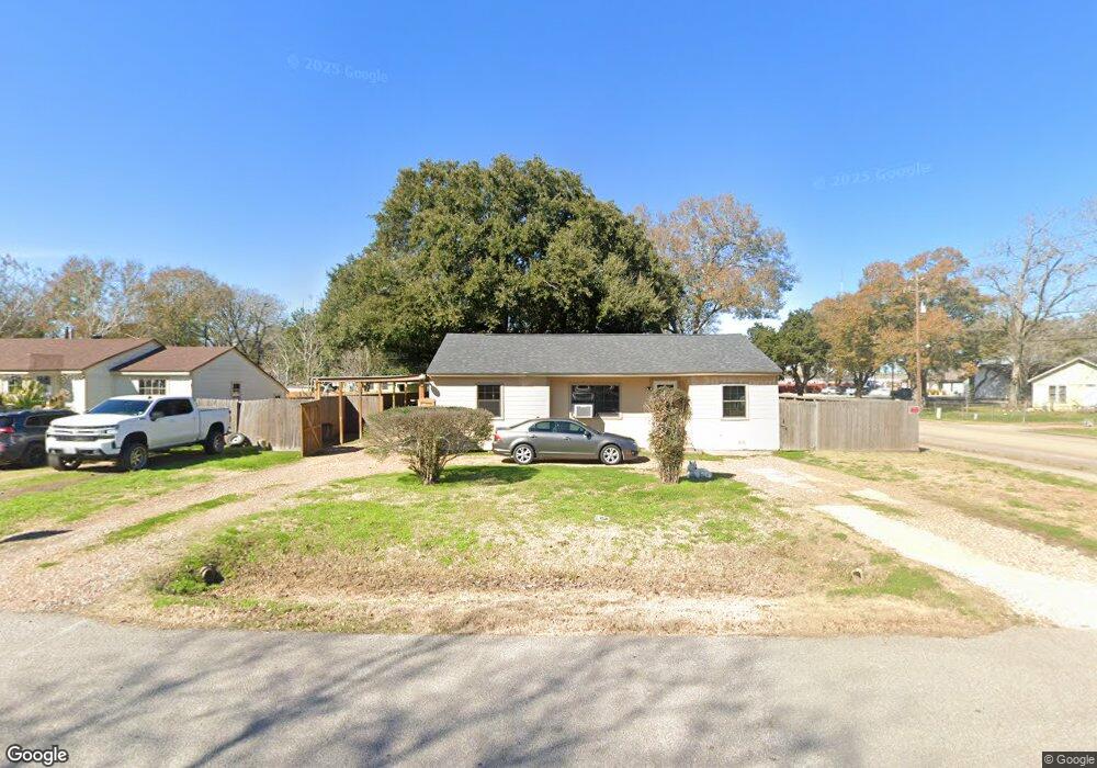 1600 Marilyn St, Rosenberg, TX 77471 - photo 1