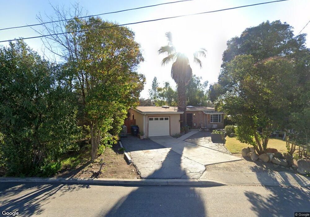 608 Moss Ave, Paso Robles, CA 93446 - photo 1