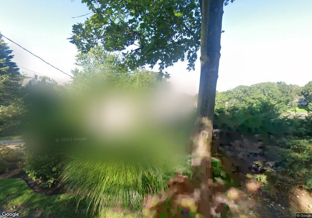 35 Pear Tree Point Rd, Darien, CT 06820 - photo 1