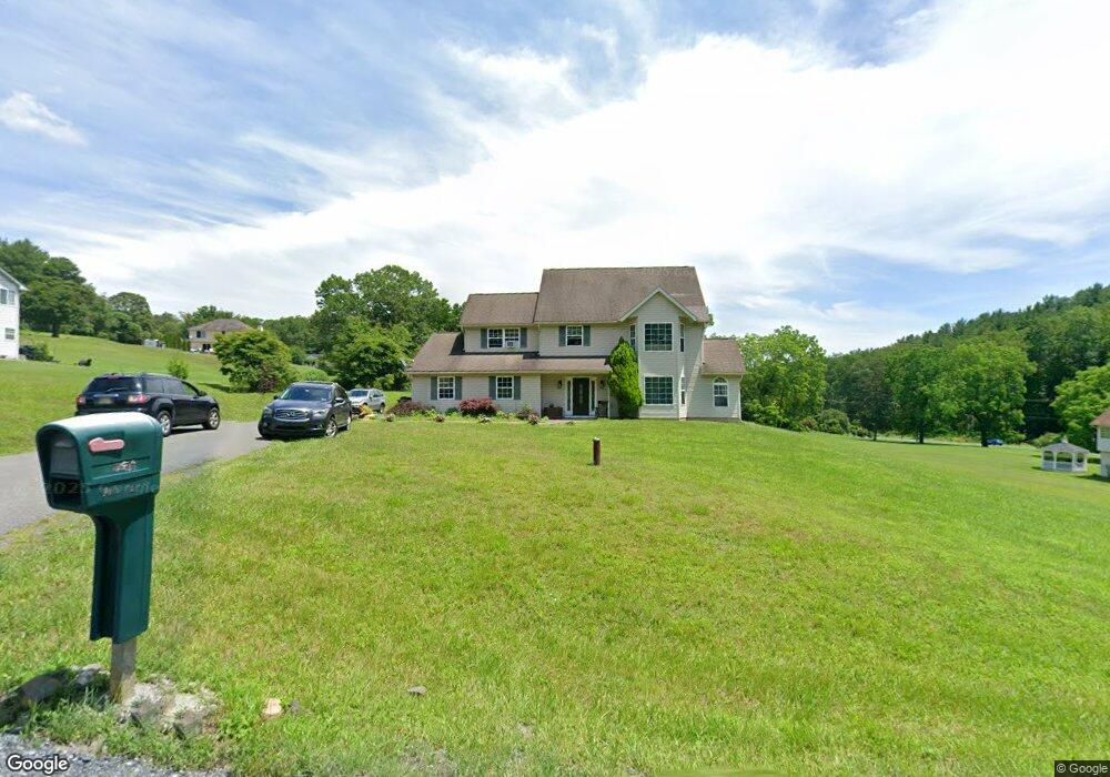 2280 Reo Dr, Effort, PA 18330 - photo 1