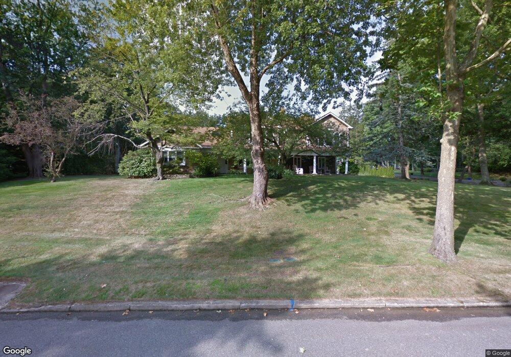 5 Rustic Gate Ln, Dix Hills, NY 11746 - photo 1