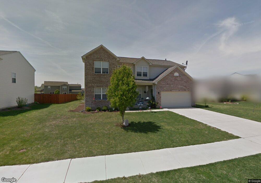 12942 Broncos Dr, Fishers, IN 46037 - photo 1