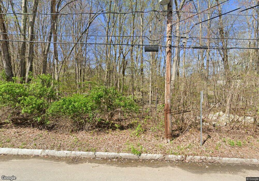 44 Burnap Rd unit 2, Holliston, MA 01746 - photo 1