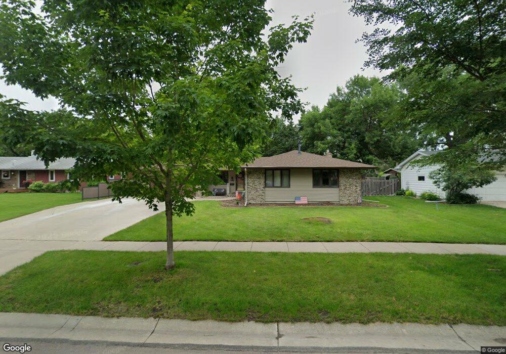 3244 Longfellow Rd N, Fargo, ND 58102 - photo 1