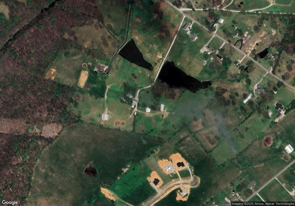 4512 Zoneton Rd, Shepherdsville, KY 40165 - photo 1