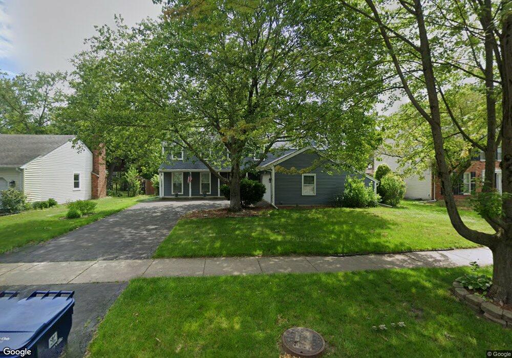 1628 Indian Trail Dr, Naperville, IL 60565 - photo 1