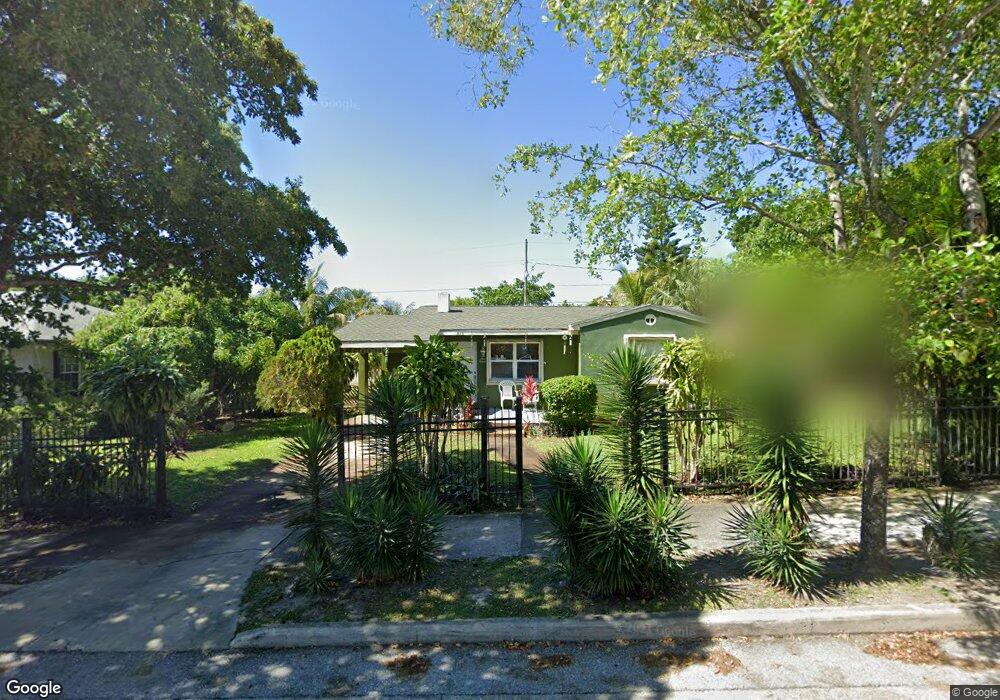 919 30th Ct, West Palm Beach, FL 33407 - photo 1