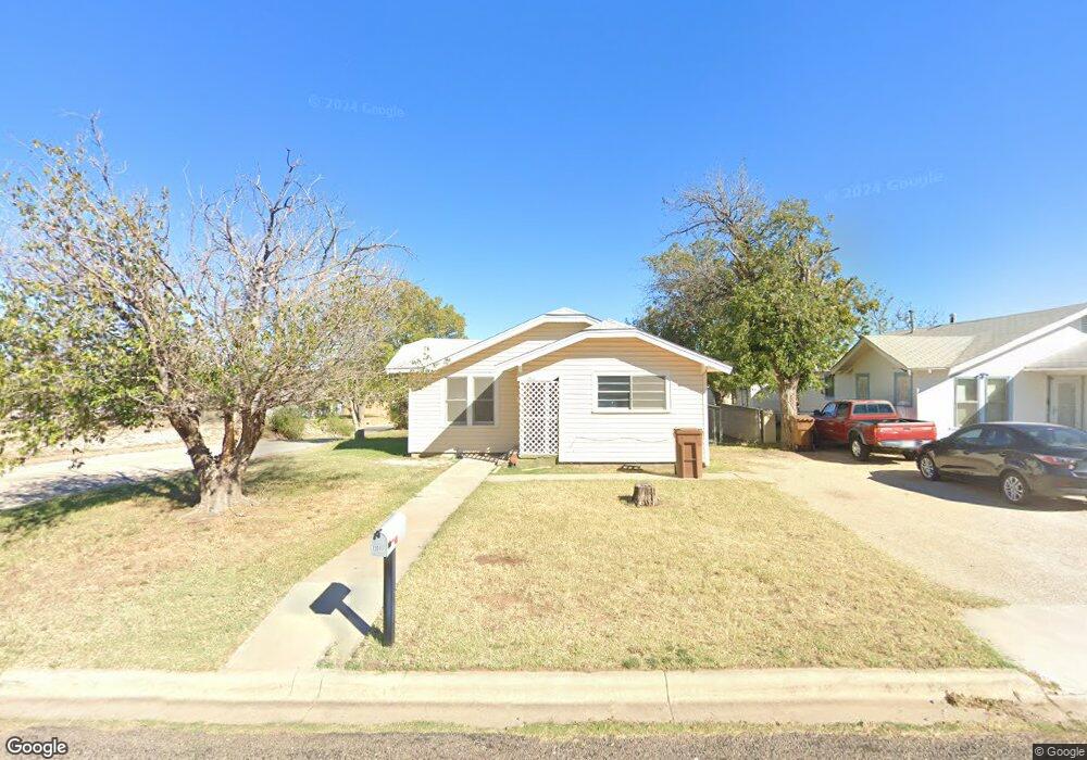 1301 Nolan St, Big Spring, TX 79720 - photo 1