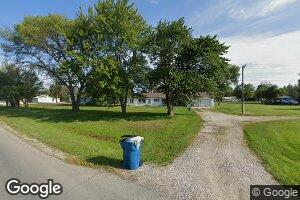 209 W Quincy St, Lewistown, MO 63452