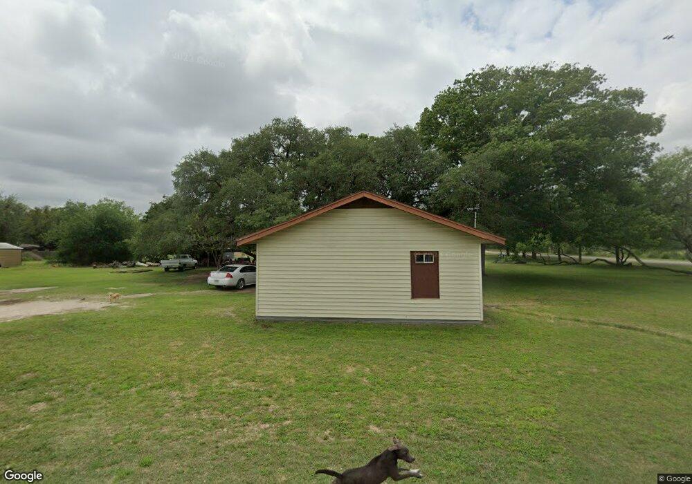 2205 County Road 301, Beeville, TX 78102 - photo 1