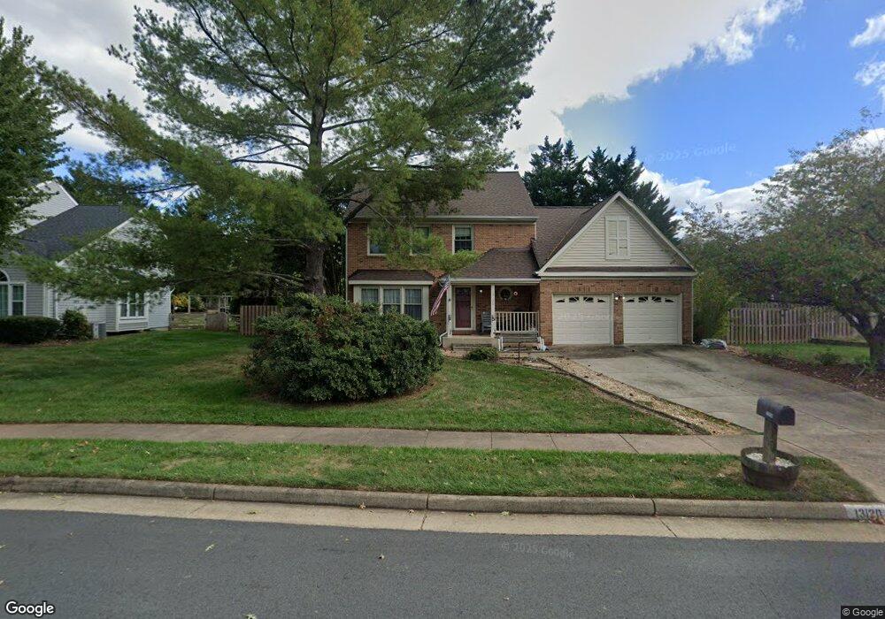 13120 Ladybank Ln, Herndon, VA 20171 - photo 1
