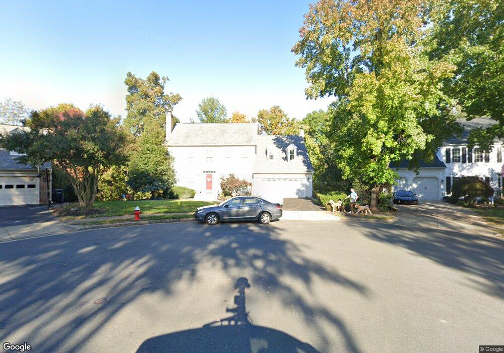 20612 Belwood Ct, Sterling, VA 20165 - photo 1