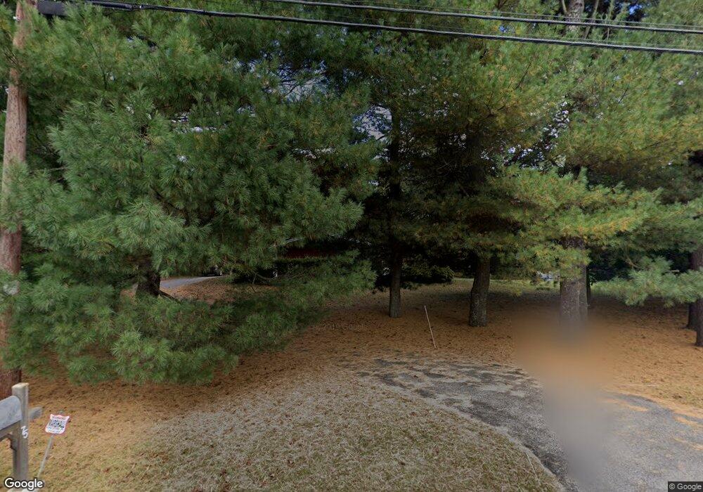 75 Old Farm Rd S, Pleasantville, NY 10570 - photo 1