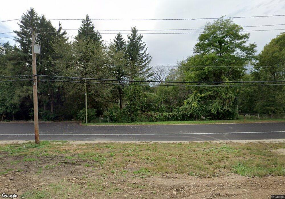 18N896 W Algonquin Rd, Algonquin, IL 60102 - photo 1