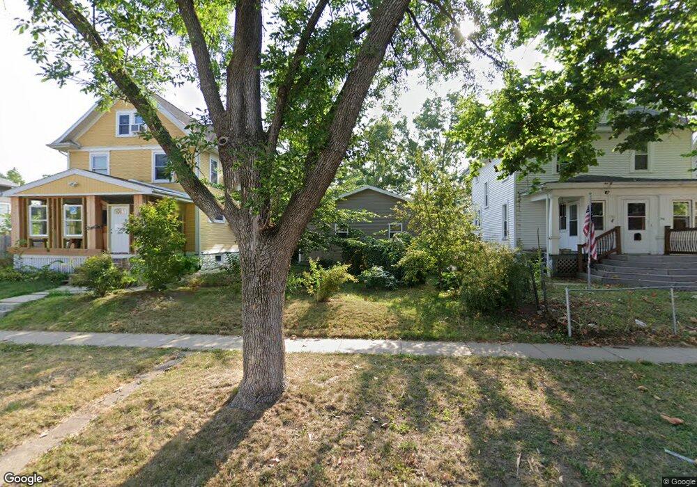 386 16th St SE, Cedar Rapids, IA 52403 - photo 1