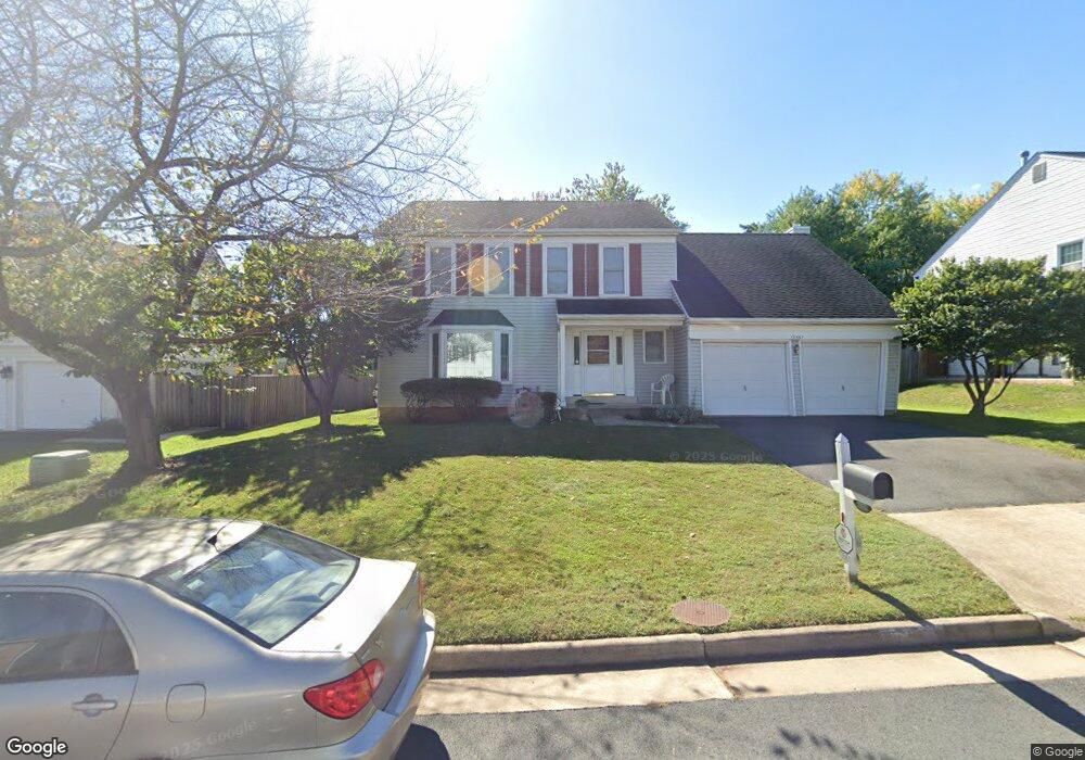 13561 Smallwood Ln, Chantilly, VA 20151 - photo 1