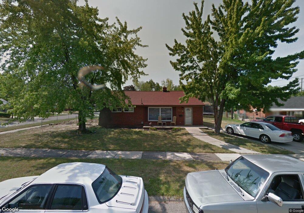 26241 Dale Ct, Roseville, MI 48066 - photo 1