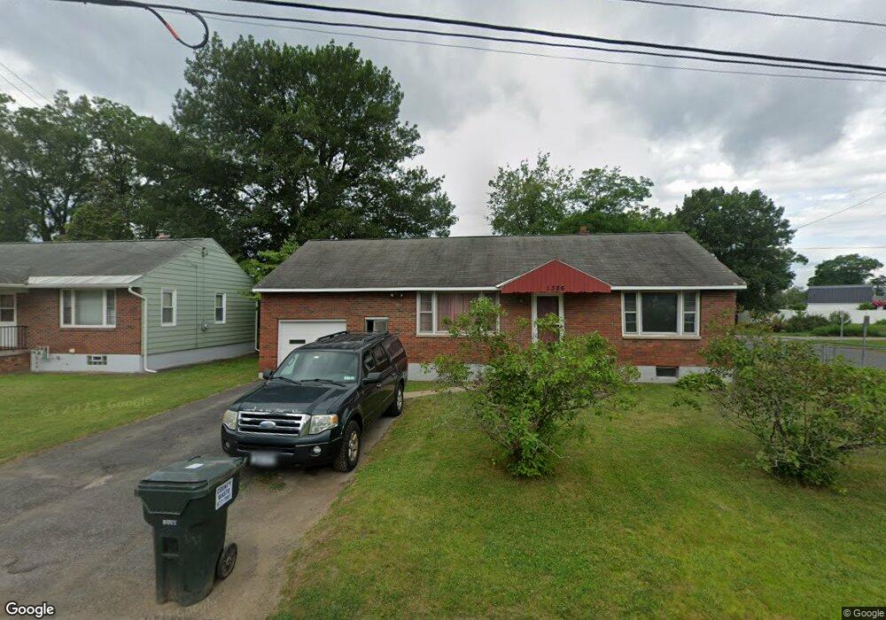 1386 Fern Ave, Schenectady, NY 12306 - photo 1