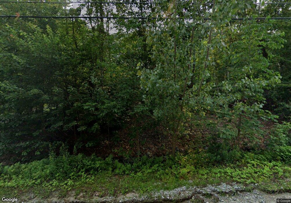 30 Joanne Dr, Hooksett, NH 03106 - photo 1