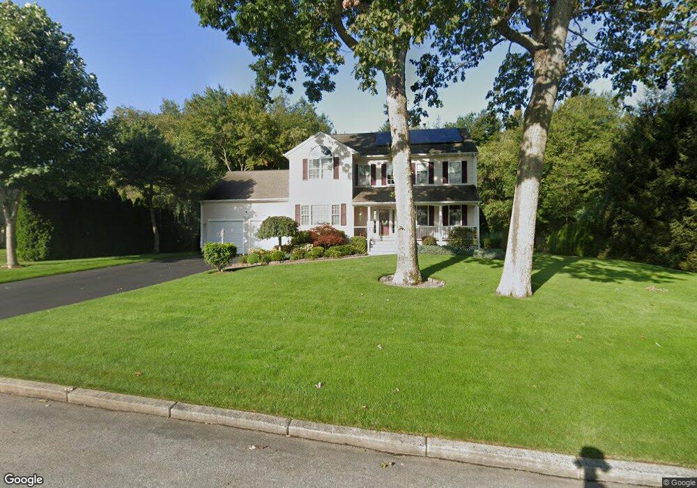 234 Alpine Estates Dr, Cranston, RI 02921 - photo 1