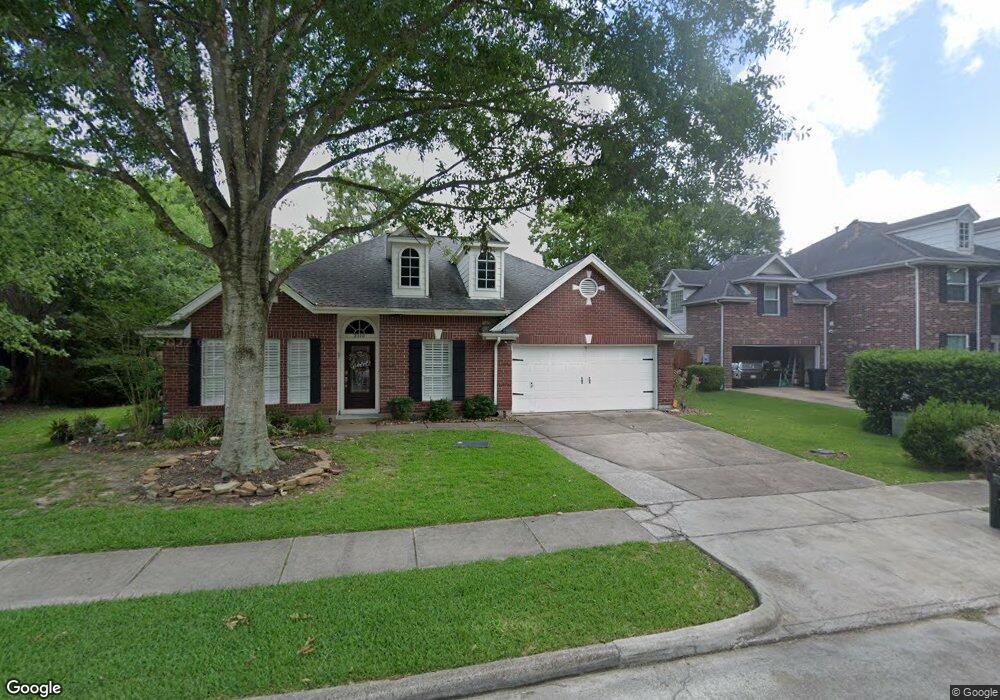 2310 N Mission Cir, Friendswood, TX 77546 - photo 1