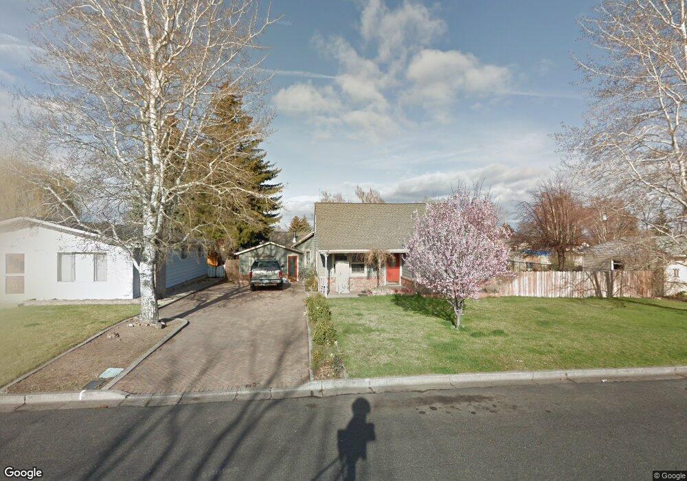 625 SW 13th St, Redmond, OR 97756 - photo 1